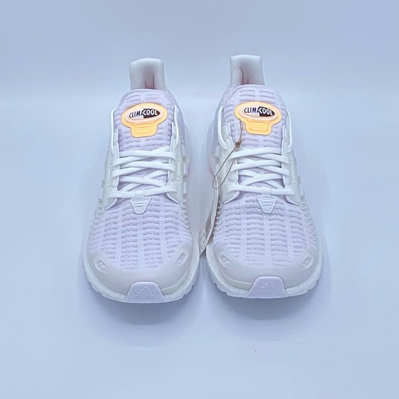 NEW! adidas Ultraboost DNA_CC1 Women's Shoes Size 11 - Picture 4 of 7